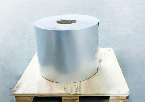 Самоклейкая клеящаяся этикетка бумага Kraft Label Roll сильная клея