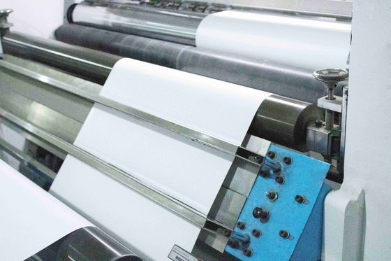 Хорошая цена Одобрение SGS Самоклеящаяся этикетка Материалы наклейки Бумага крепкая клейкая маслопроницаемость онлайн